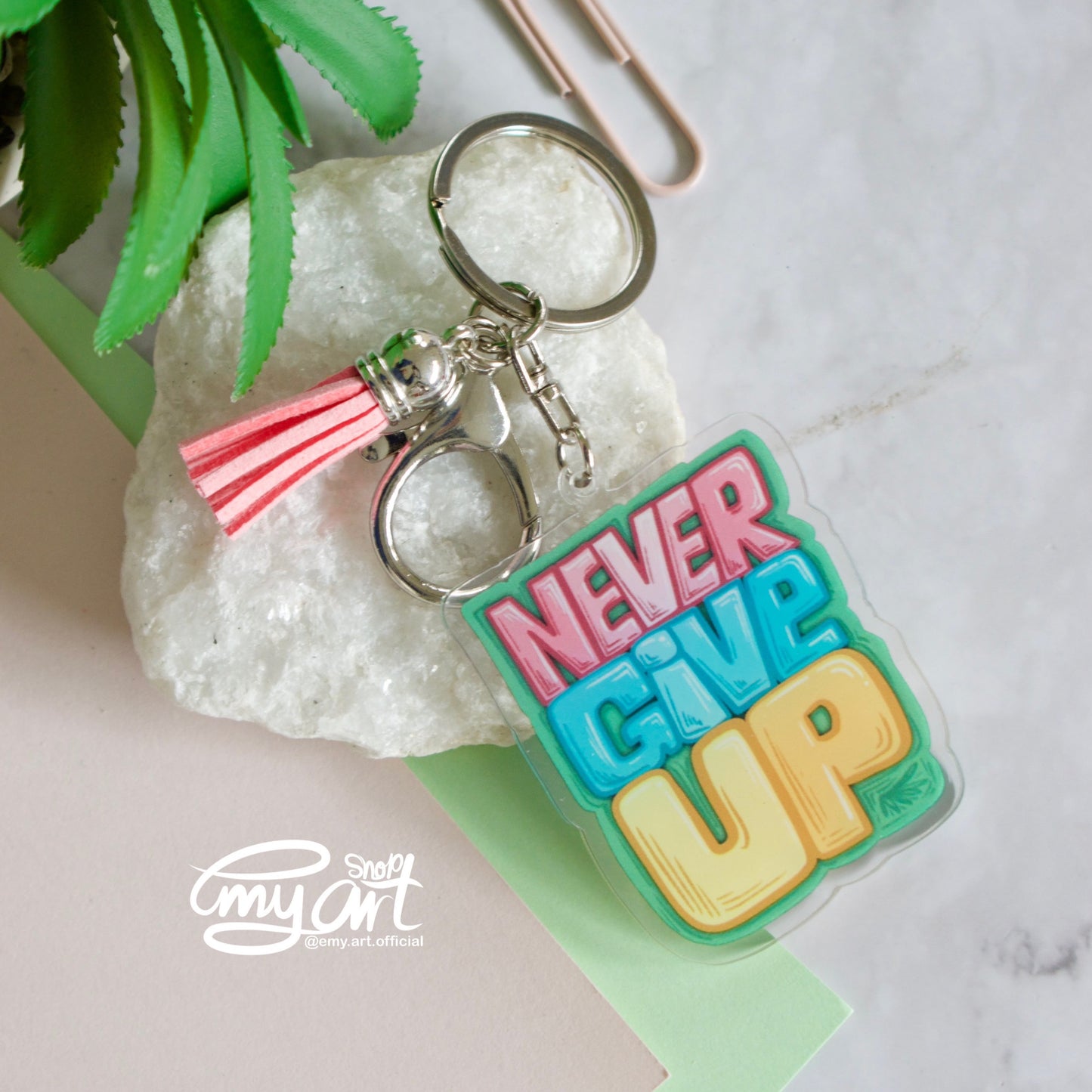 Acrylic Keychain - NEVER Give UP