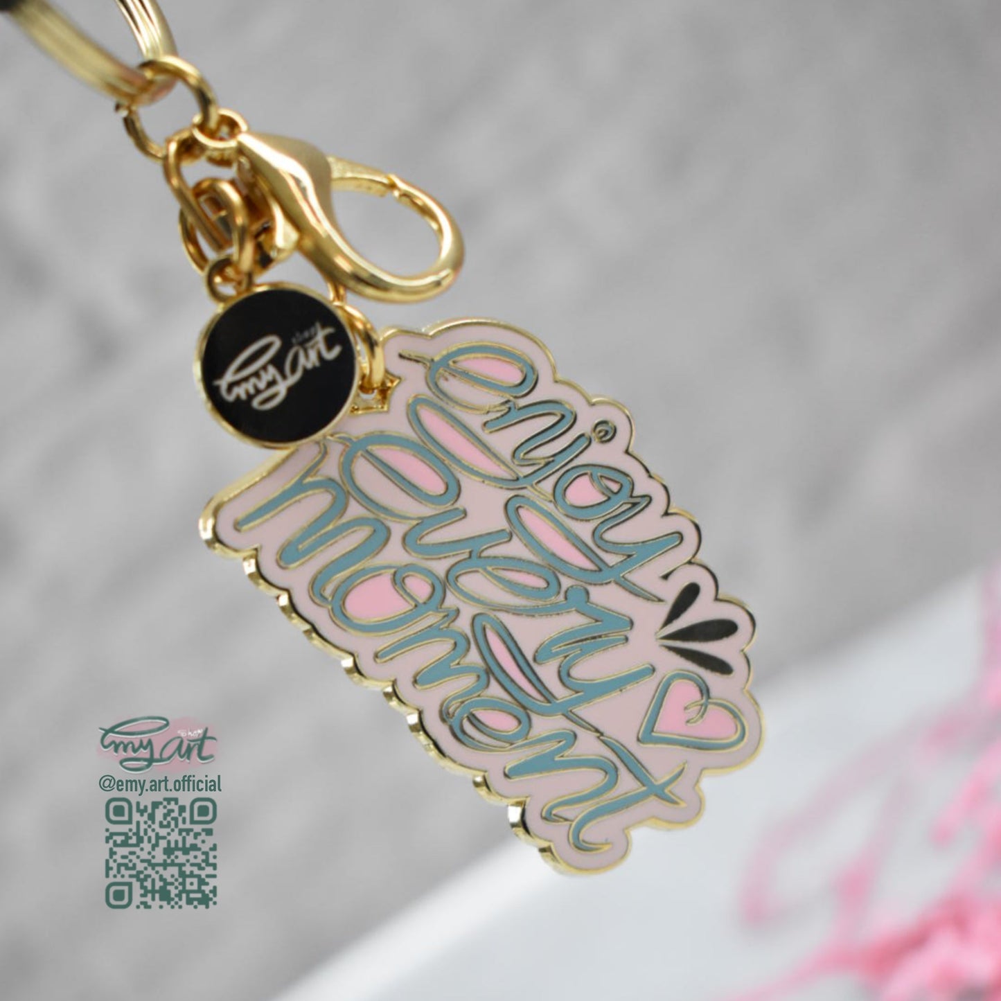 Enamel Keychain - Enjoy Every Moment