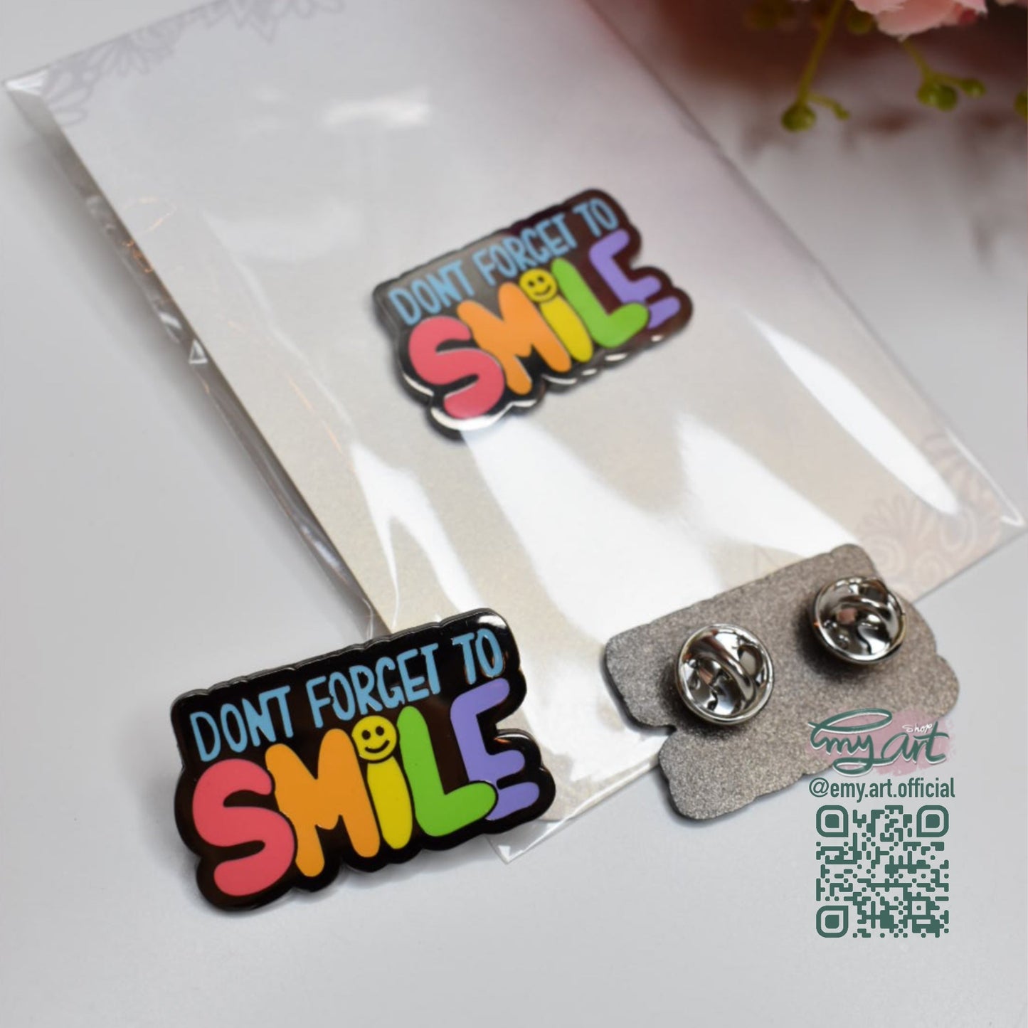 Enamel Pin “Don’t Forget to SMILE”